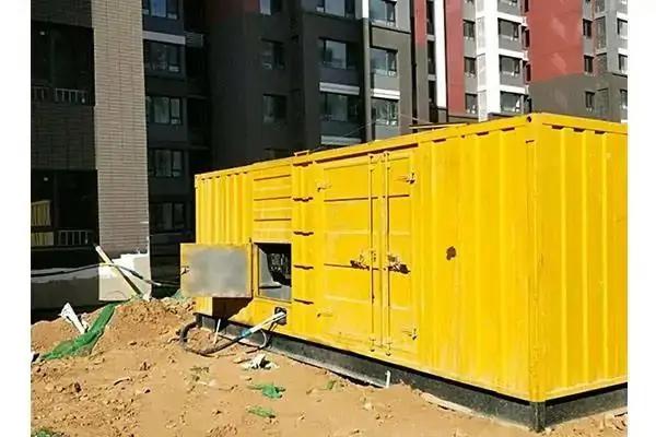 扬州发电机租赁中燃油压力过低会对发动机的哪些部件造成损坏？